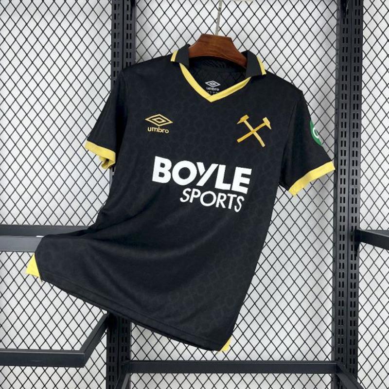 West Ham Third 25-26 - Imagem 1