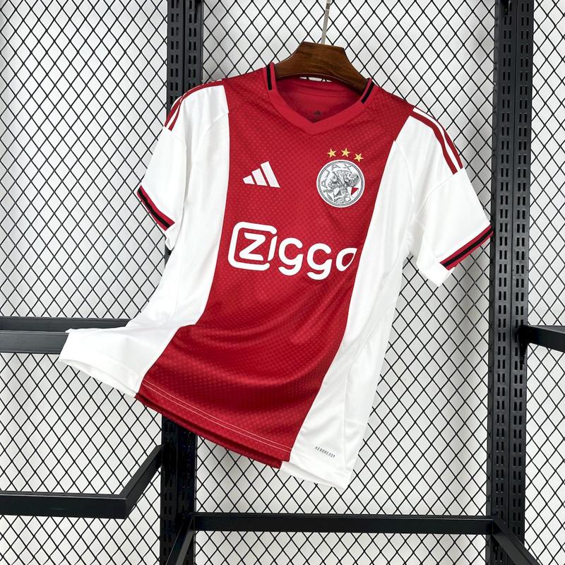 Ajax Titular 25-26 - Imagem 1