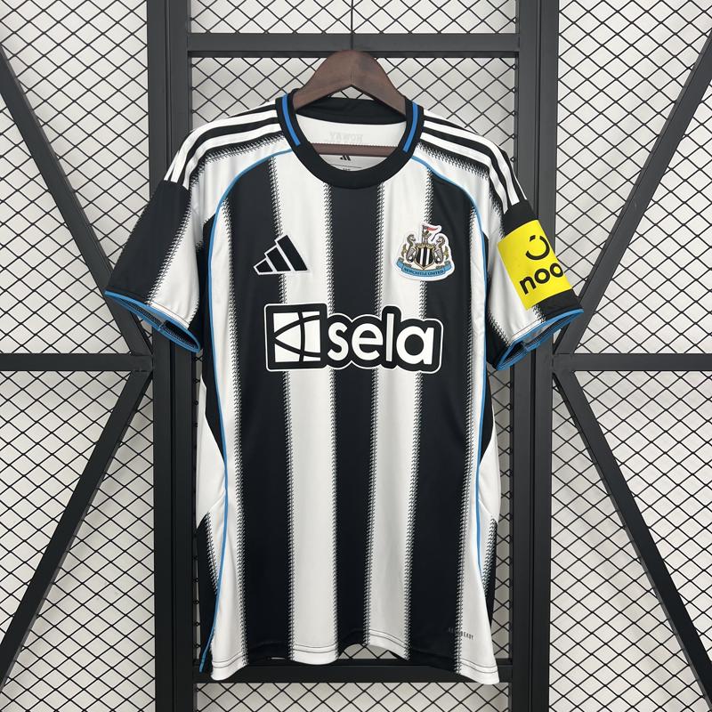 Newcastle Titular 25-26 - Imagem 1